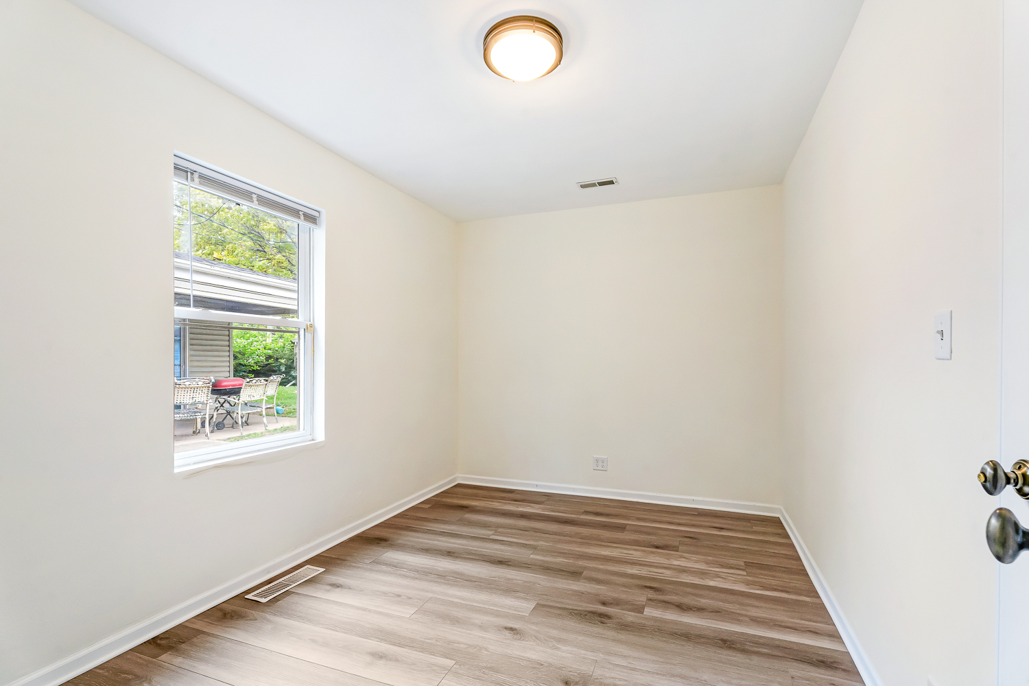 17257 PARK Avenue, Lansing, IL 60438