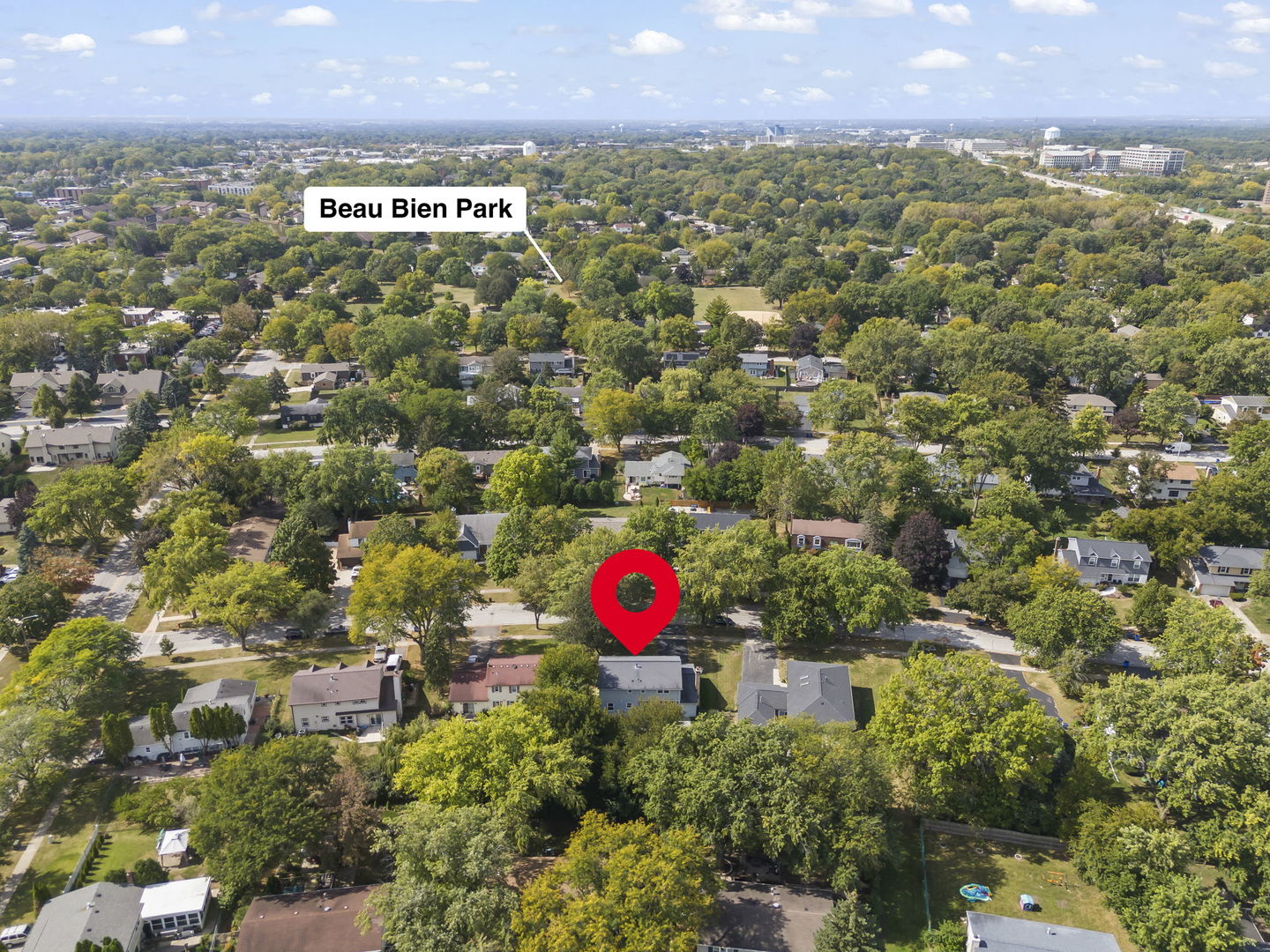 4525 Waubansie Lane, Lisle, IL 60532