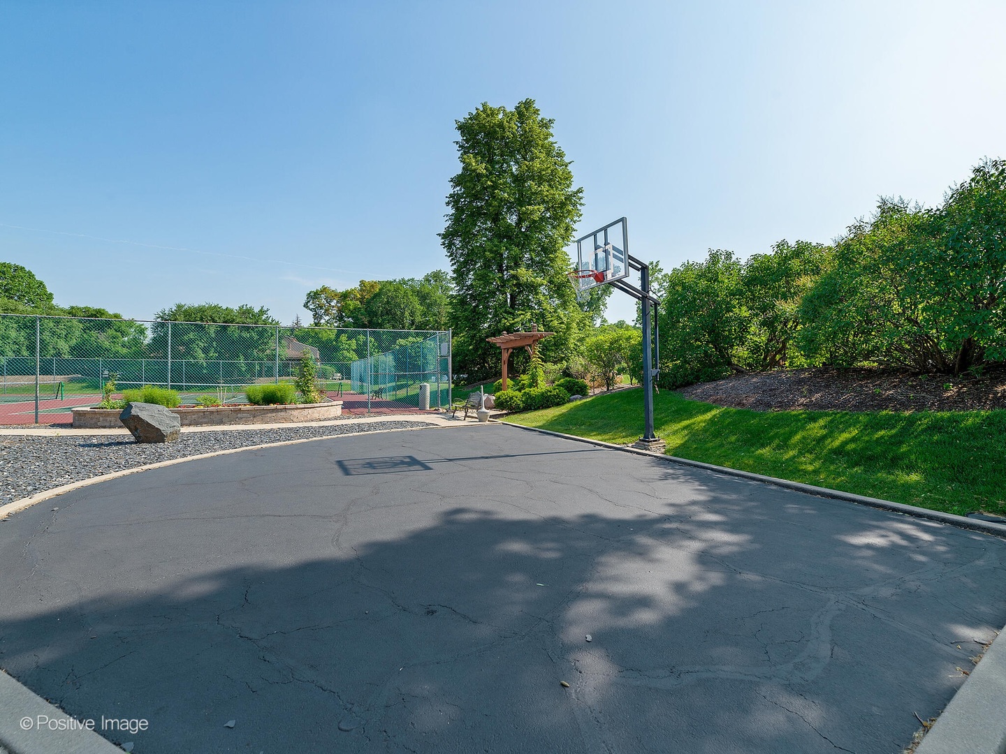 1401 Burr Oak Road #309B, Hinsdale, IL 60521