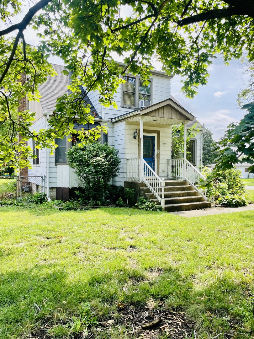 9759 Rutherford Avenue, Oak Lawn, IL 60453