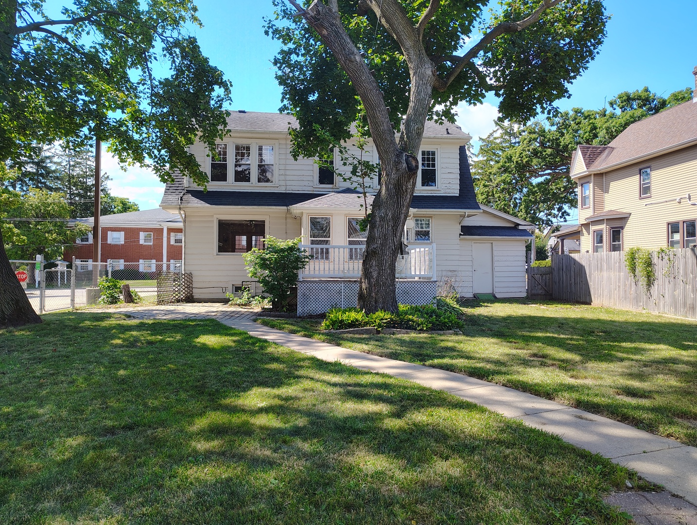 801 Main Street, Antioch, IL 60002
