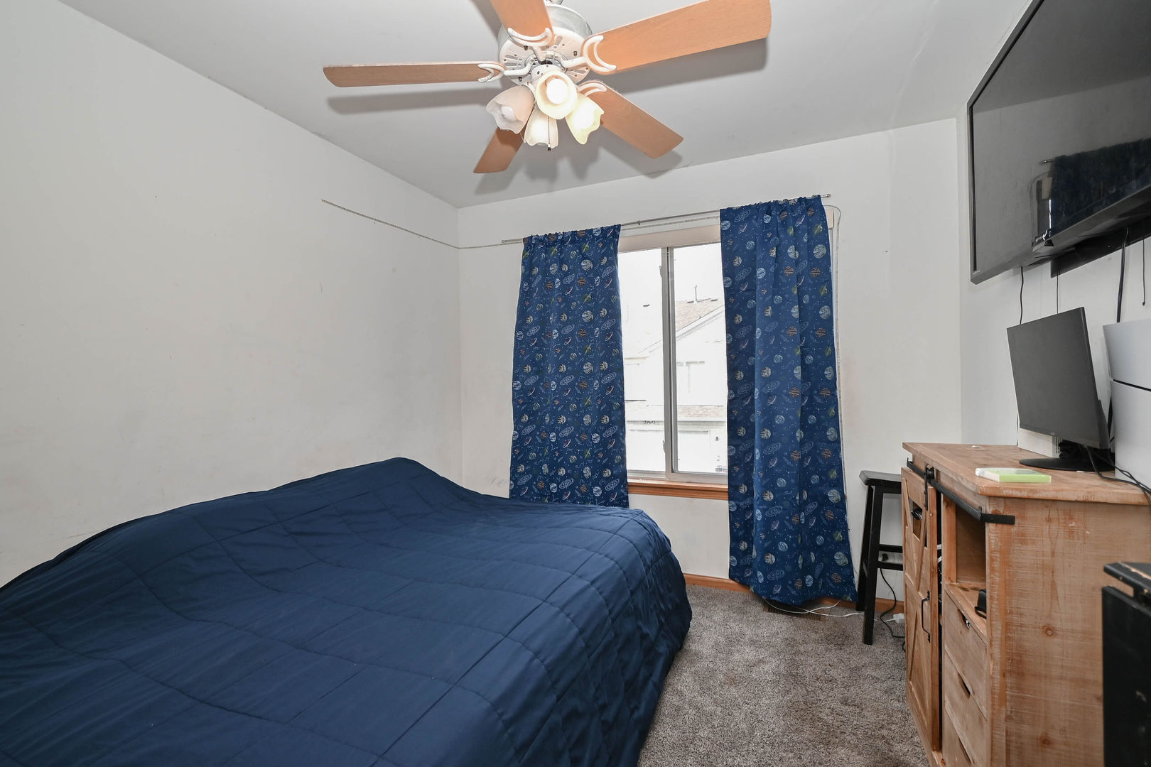 39631 N Warren Lane, Beach Park, IL 60083