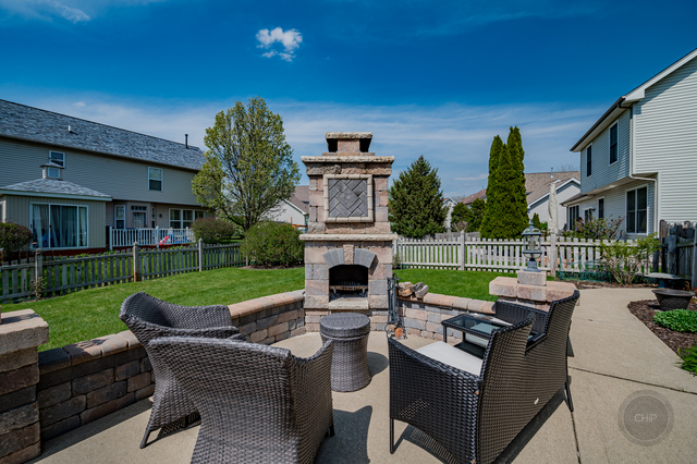 11426 S Belmont Drive, Plainfield, IL 60585