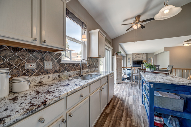 11426 S Belmont Drive, Plainfield, IL 60585
