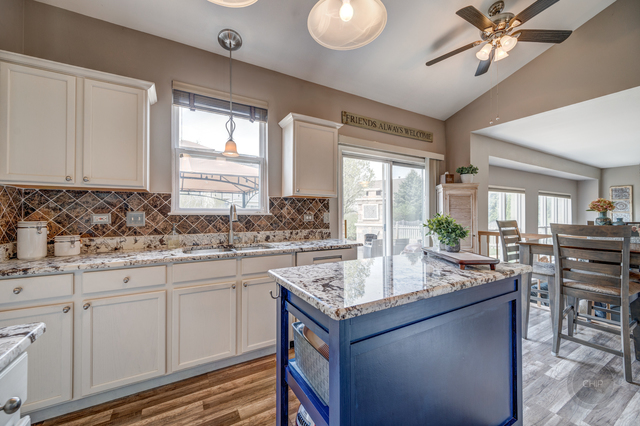 11426 S Belmont Drive, Plainfield, IL 60585