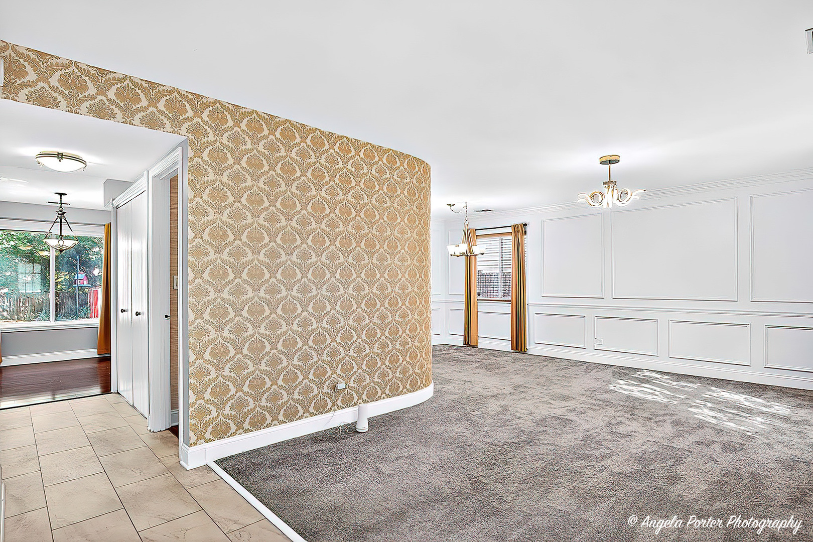 1161 Hampton Lane, Mundelein, IL 60060