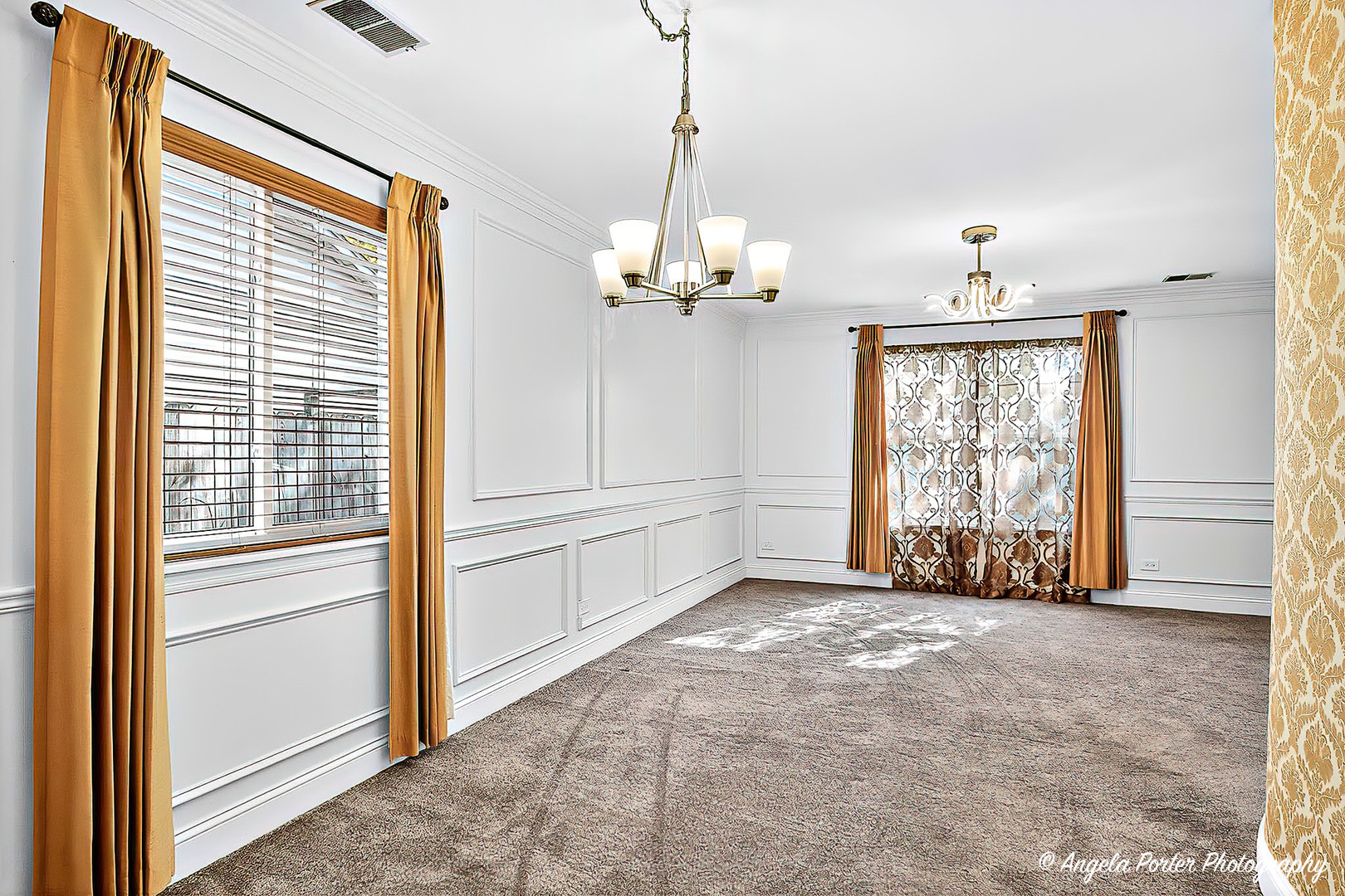 1161 Hampton Lane, Mundelein, IL 60060