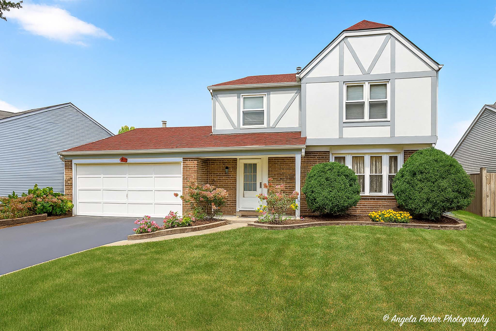 1161 Hampton Lane, Mundelein, IL 60060