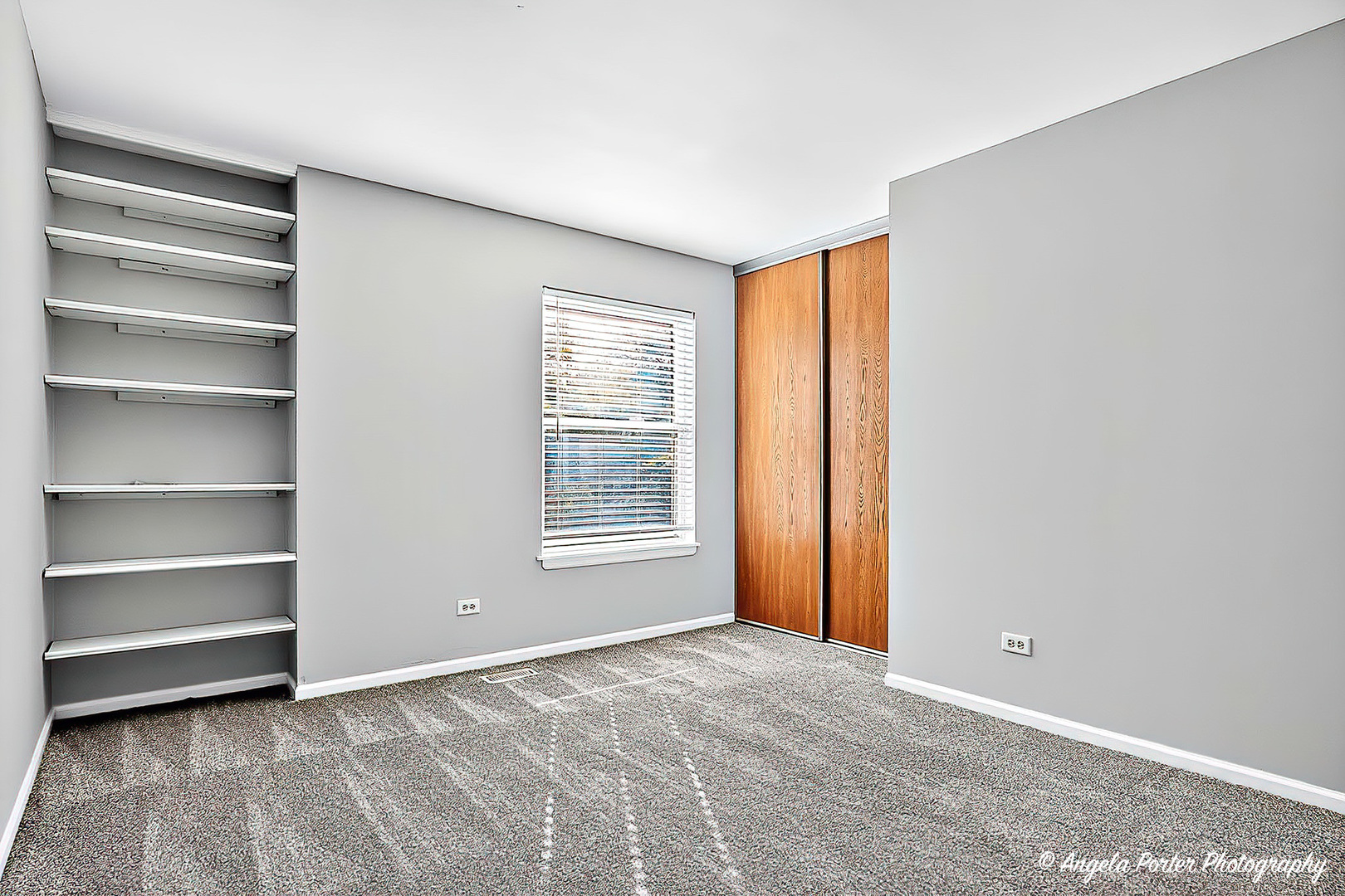 1161 Hampton Lane, Mundelein, IL 60060