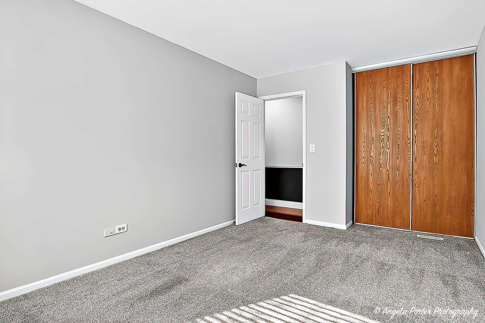 1161 Hampton Lane, Mundelein, IL 60060