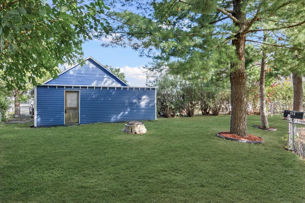 214 S Prospect Street, Marengo, IL 60152