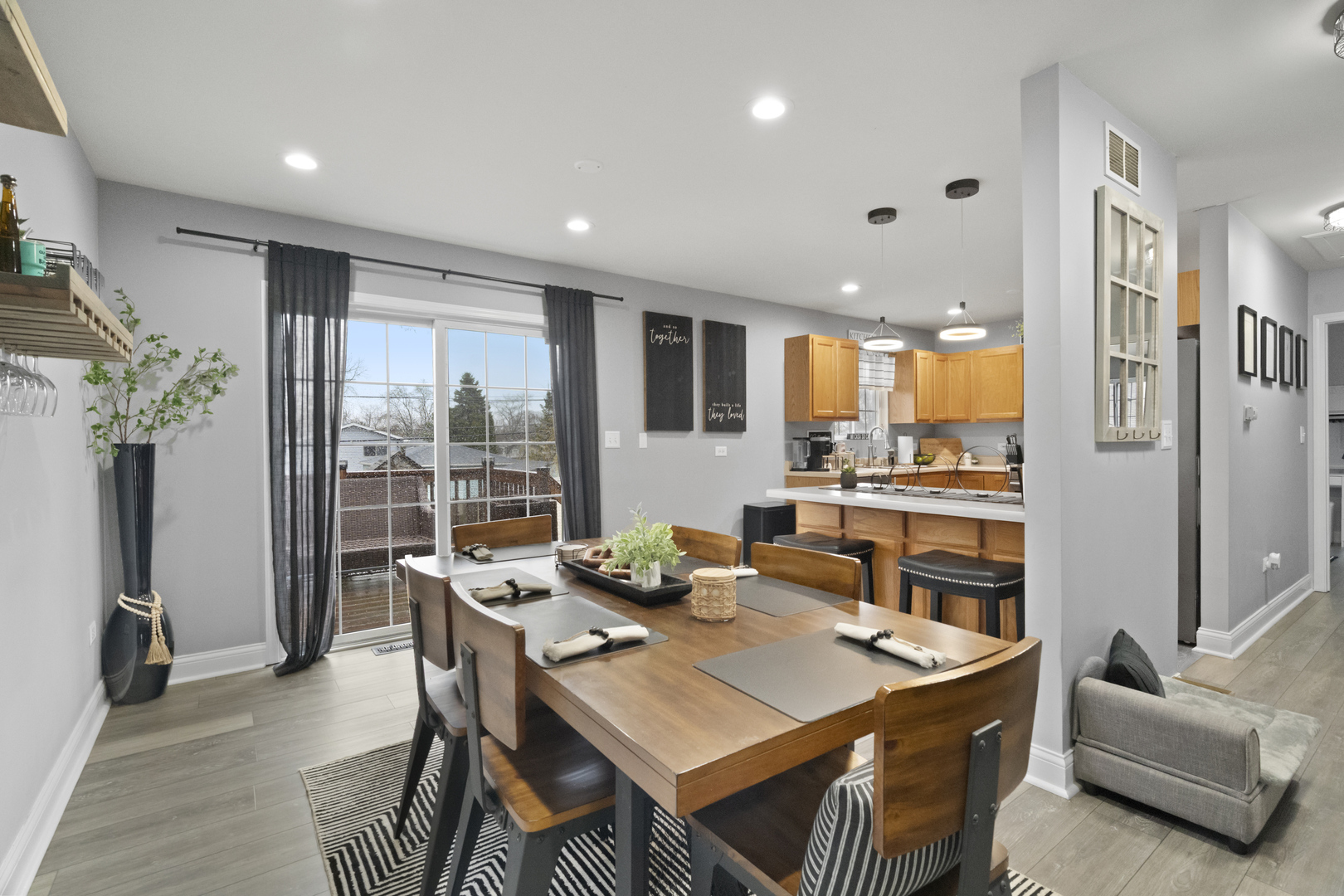 3411 N Lewis Avenue, Waukegan, IL 60087