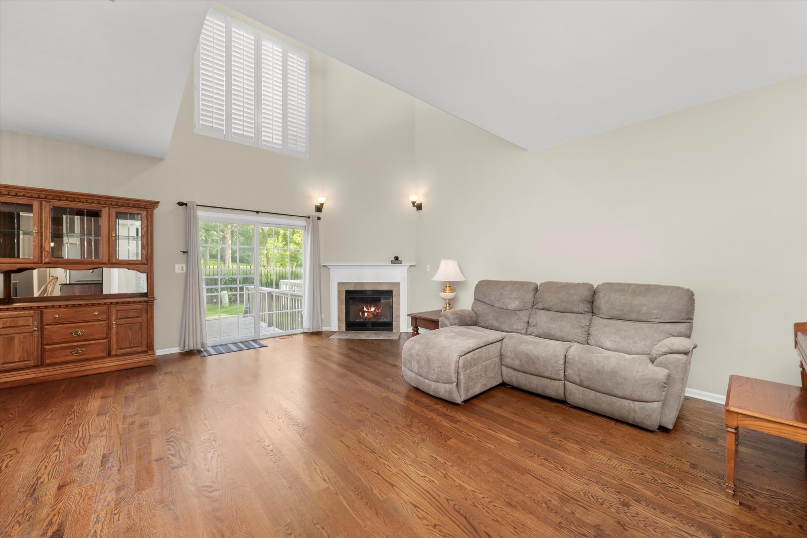 145 Willow Creek Lane, Willow Springs, IL 60480