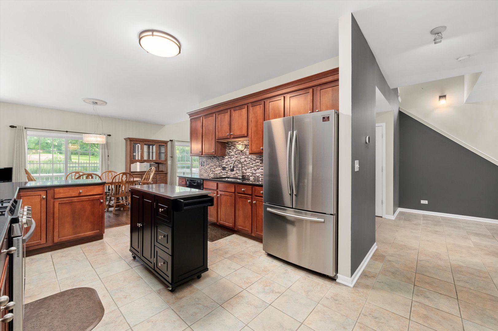 145 Willow Creek Lane, Willow Springs, IL 60480