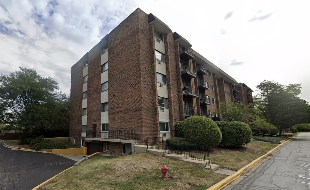 4731 Saint Joseph Creek Road #2B, Lisle, IL 60532