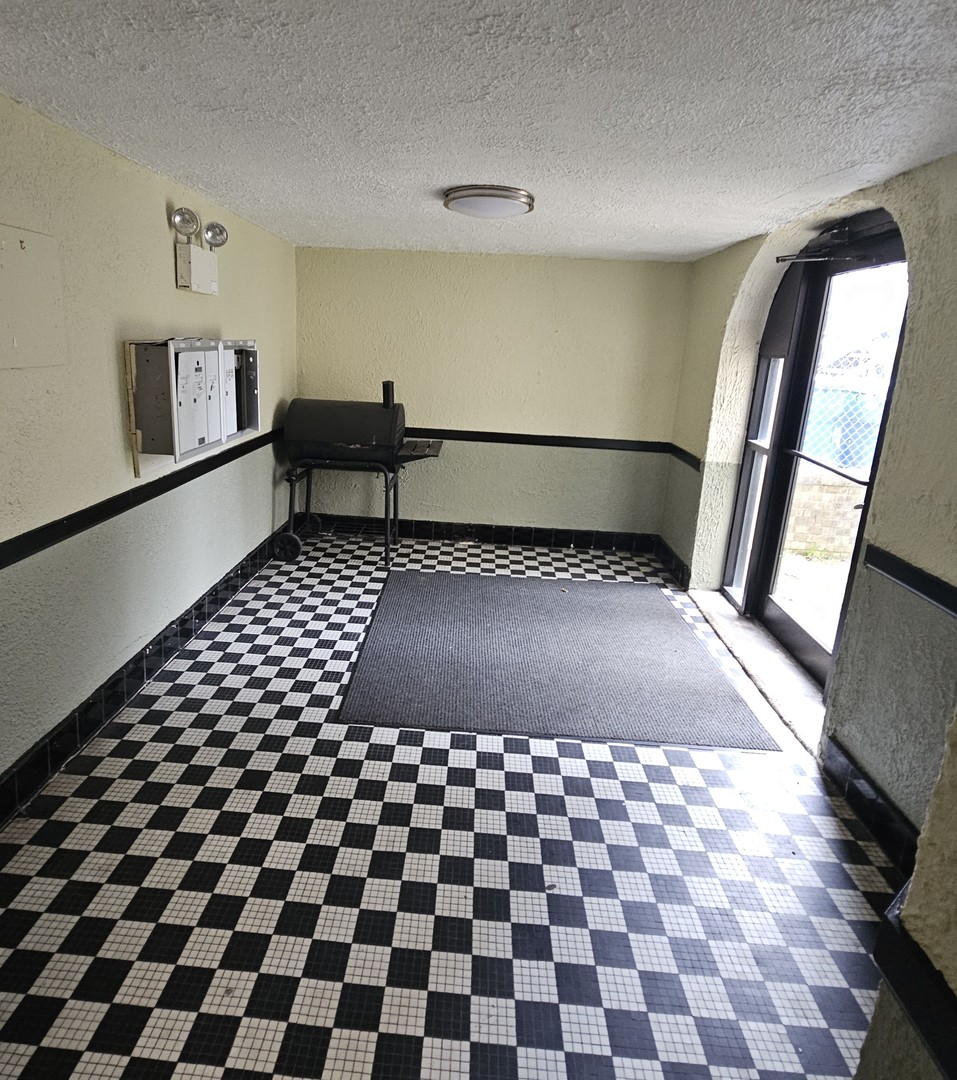 840 N Massasoit Street, Chicago, IL 60651