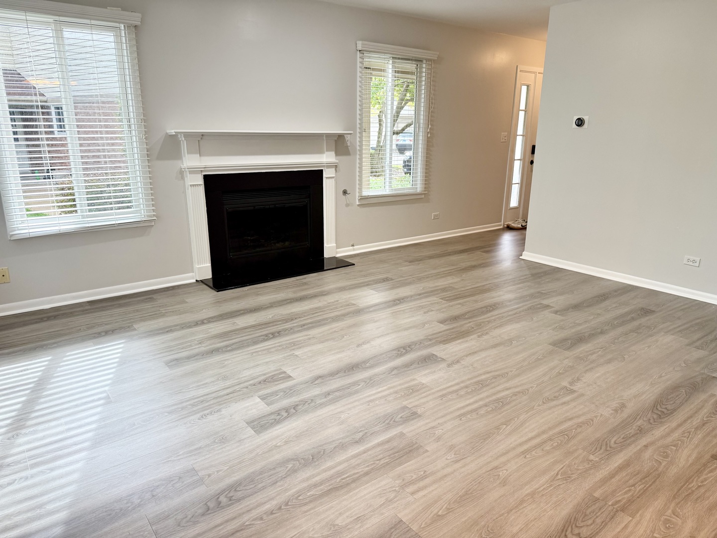 5513 Barclay Court, Clarendon Hills, IL 60514
