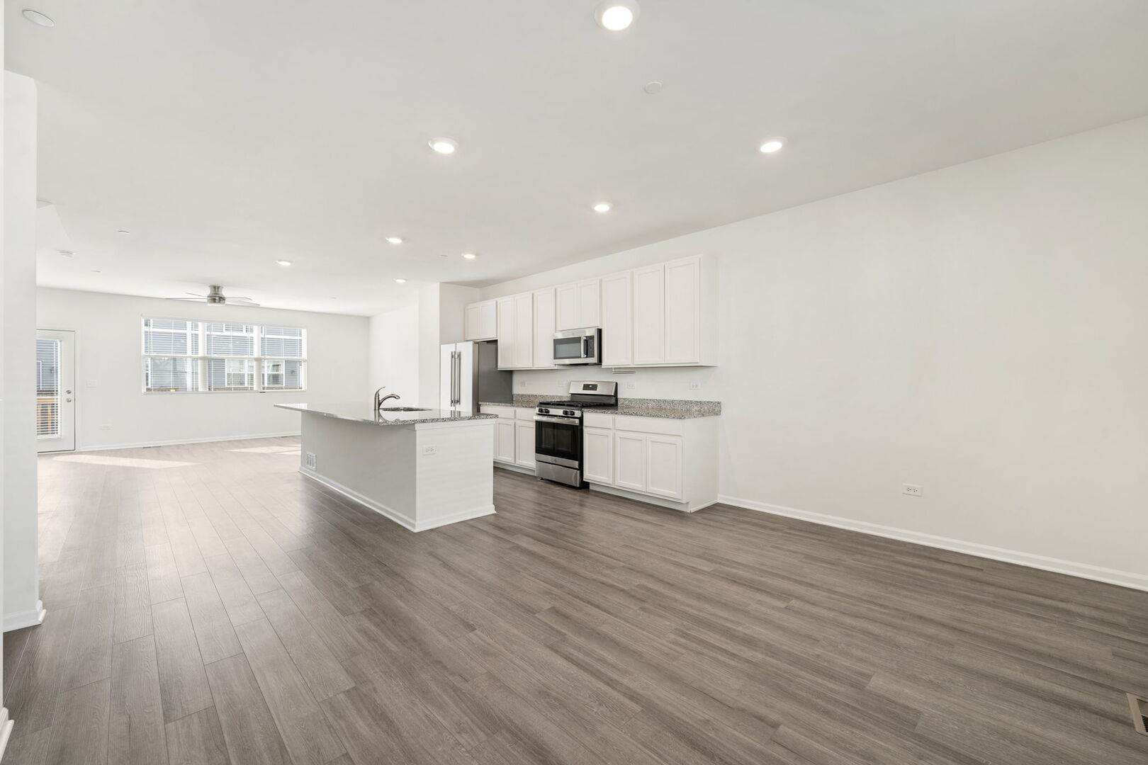 3302 Trillium Circle, Rolling Meadows, IL 60008