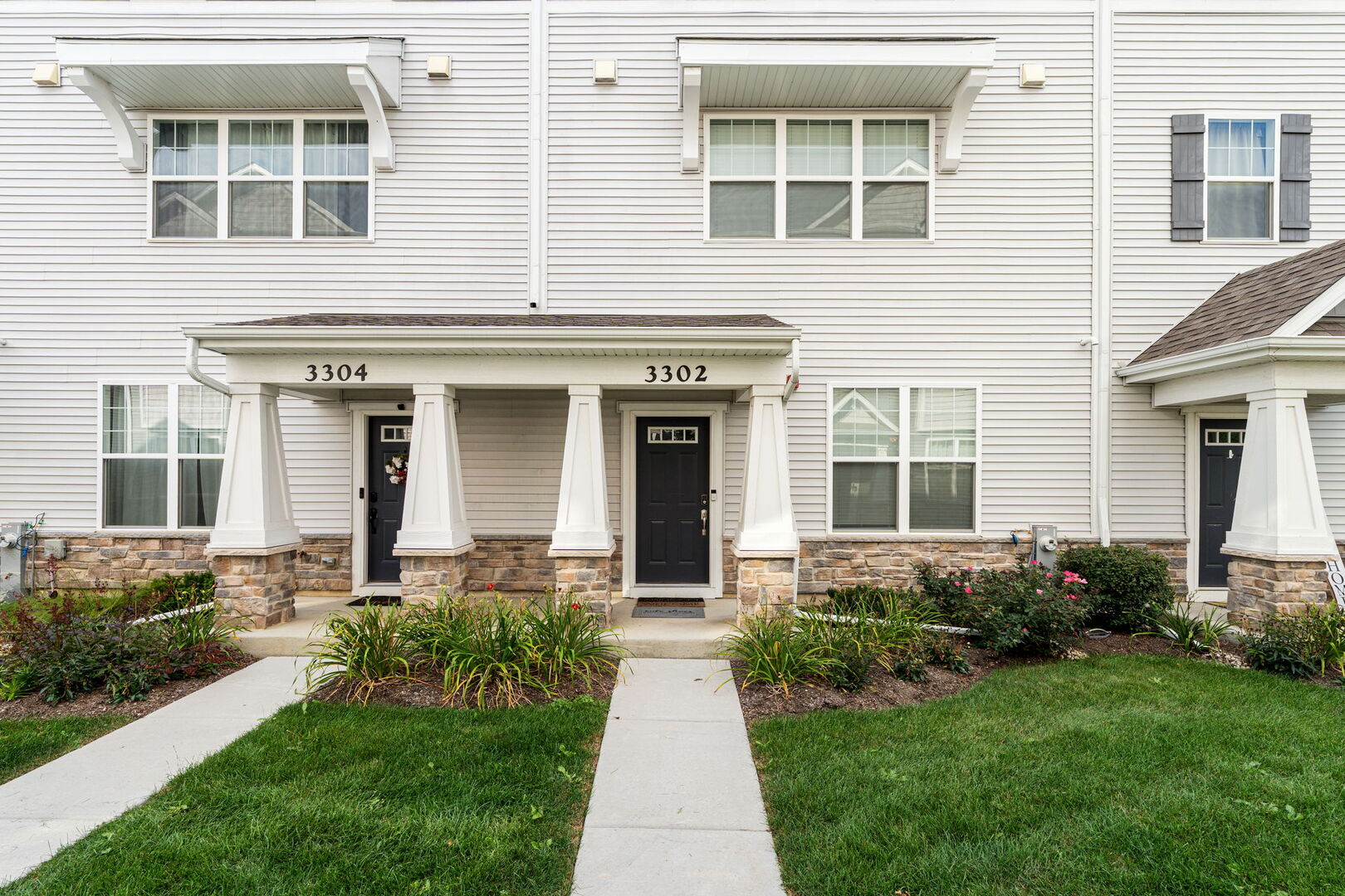 3302 Trillium Circle, Rolling Meadows, IL 60008