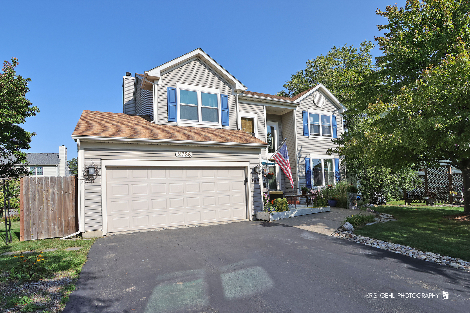 2726 Providence Lane, Lindenhurst, IL 60046