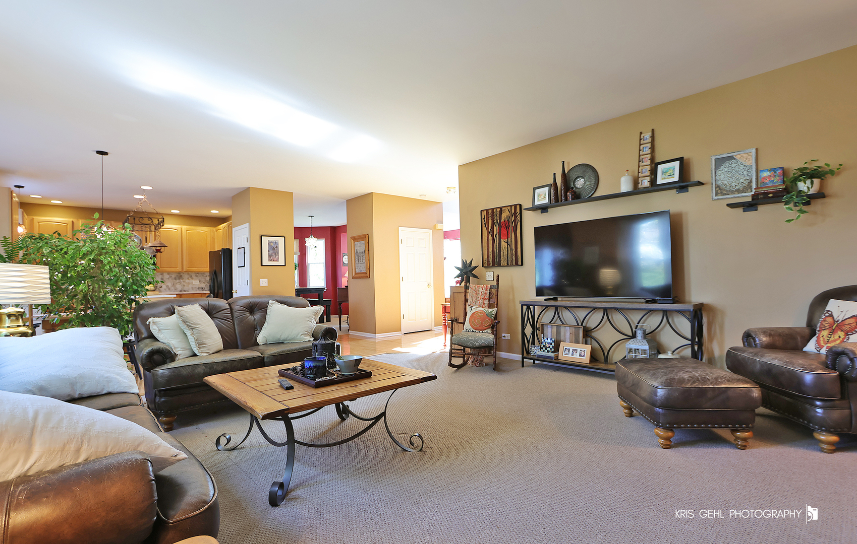 2726 Providence Lane, Lindenhurst, IL 60046