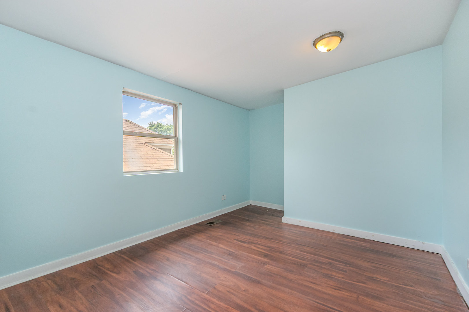 10001 S Wentworth Avenue, Chicago, IL 60628