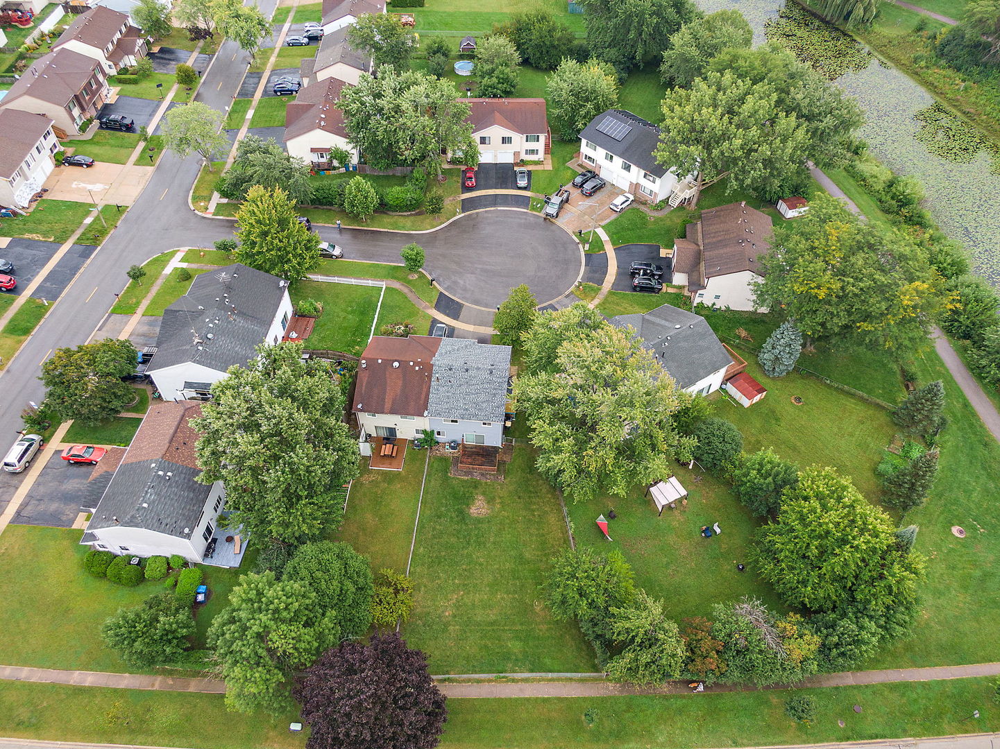 2183 Wildwood Court, Hanover Park, IL 60133