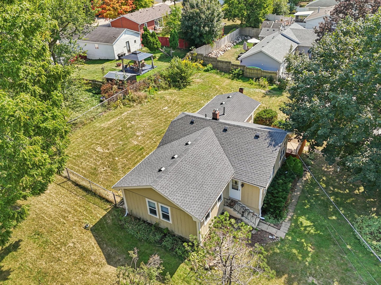 236 Venice Road, Lakemoor, IL 60051