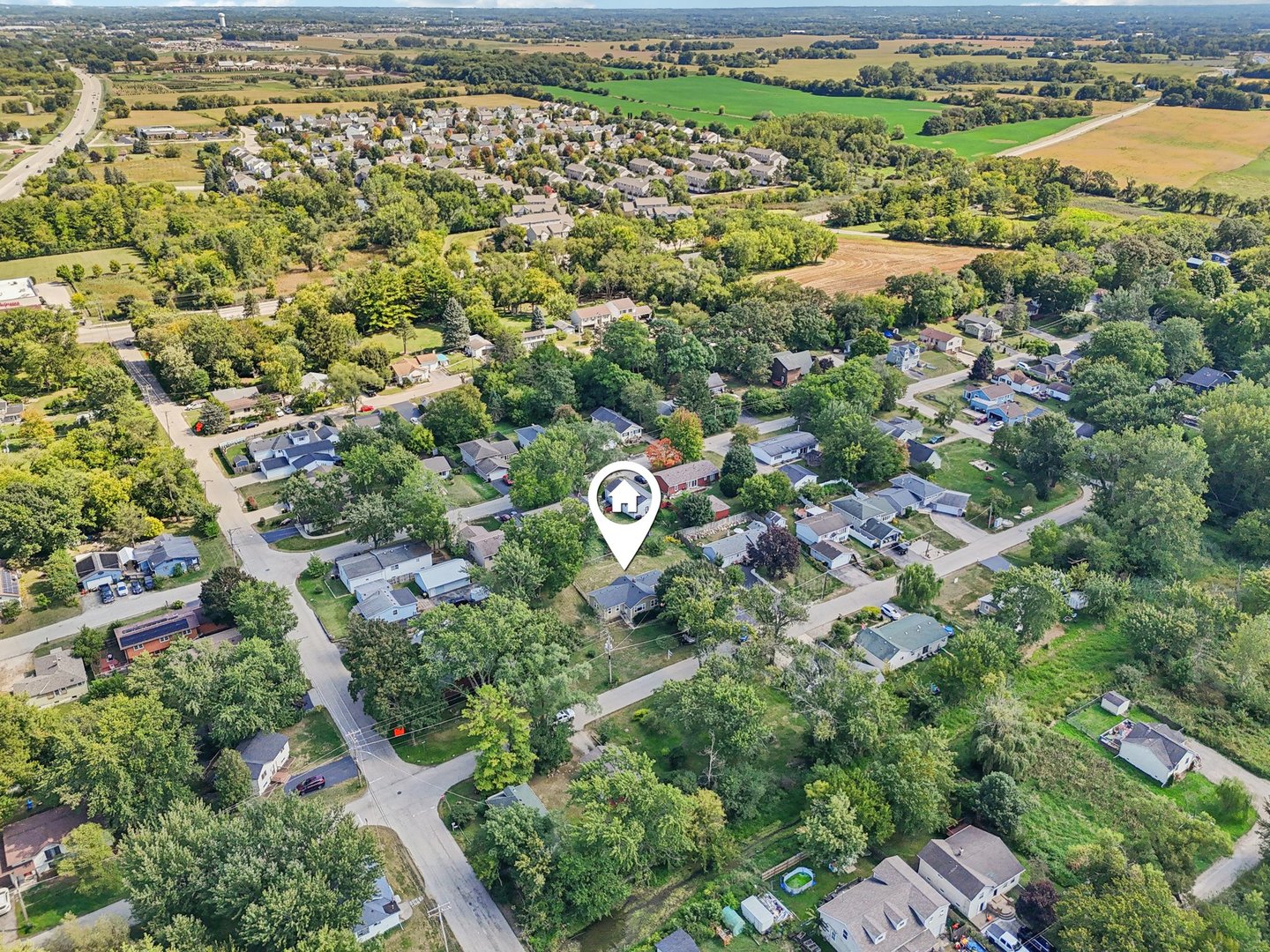 236 Venice Road, Lakemoor, IL 60051