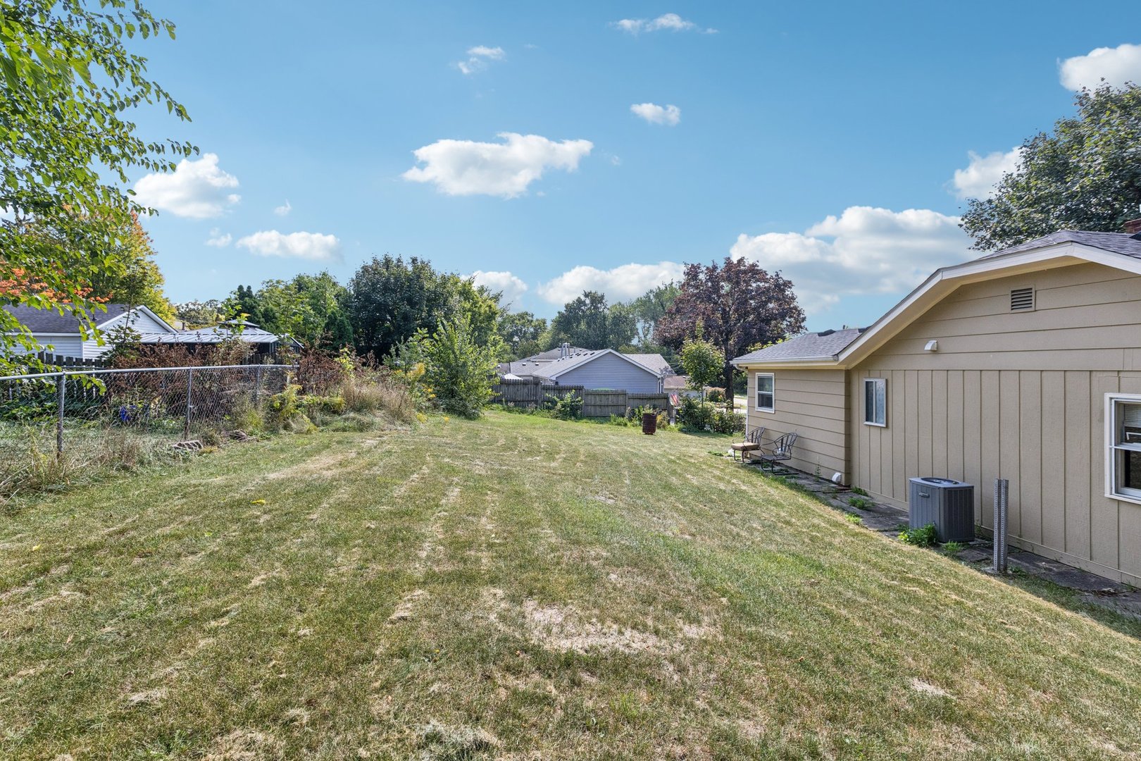 236 Venice Road, Lakemoor, IL 60051