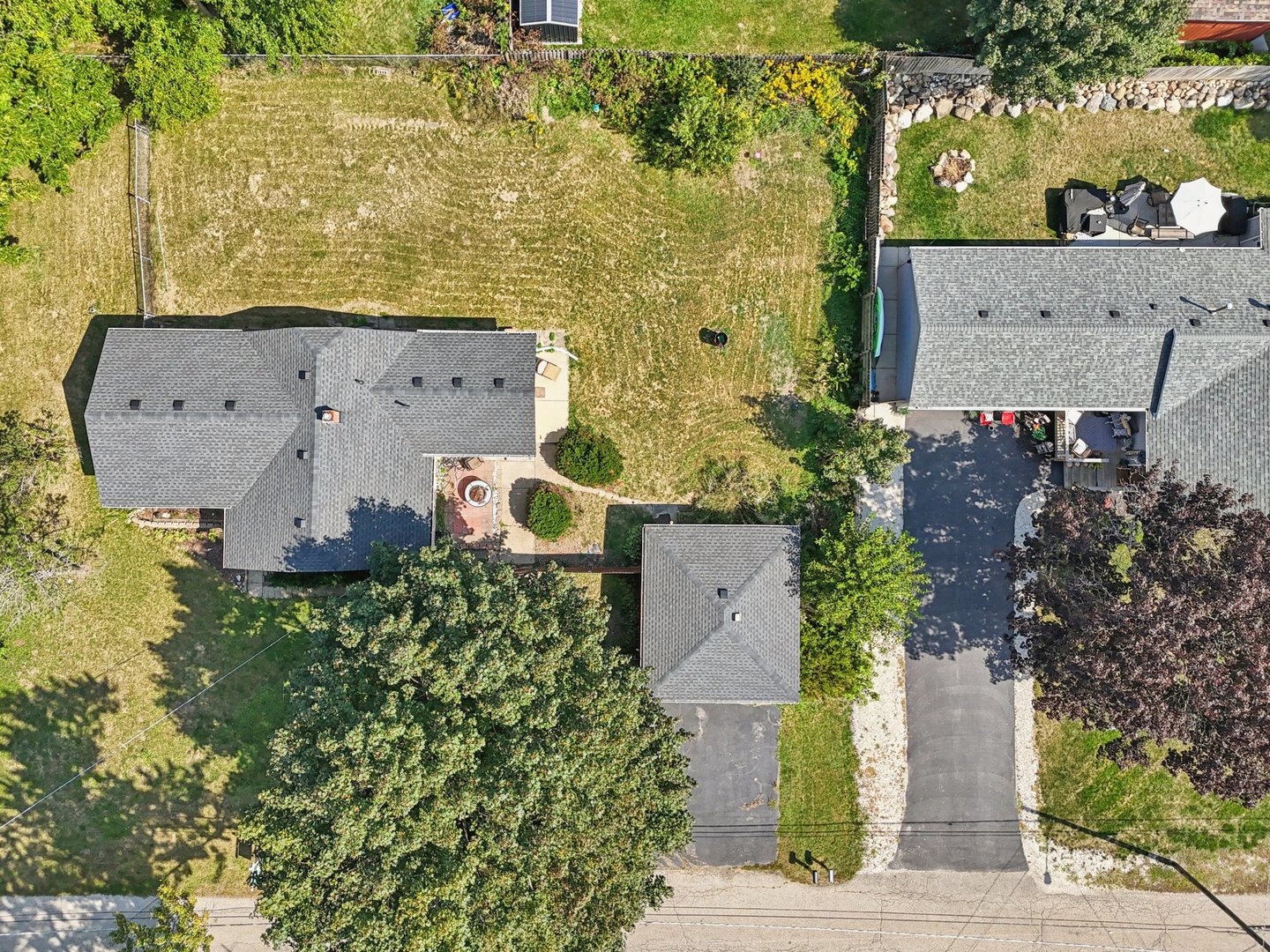 236 Venice Road, Lakemoor, IL 60051