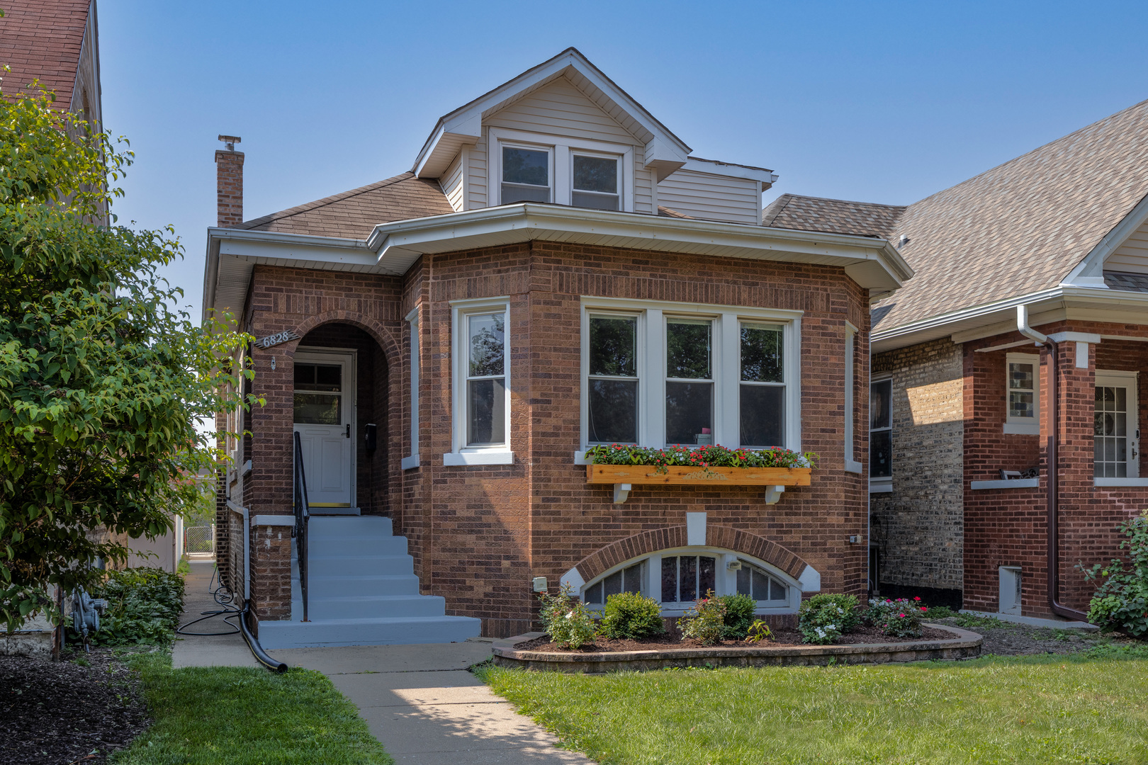 6828 29th Place, Berwyn, IL 60402