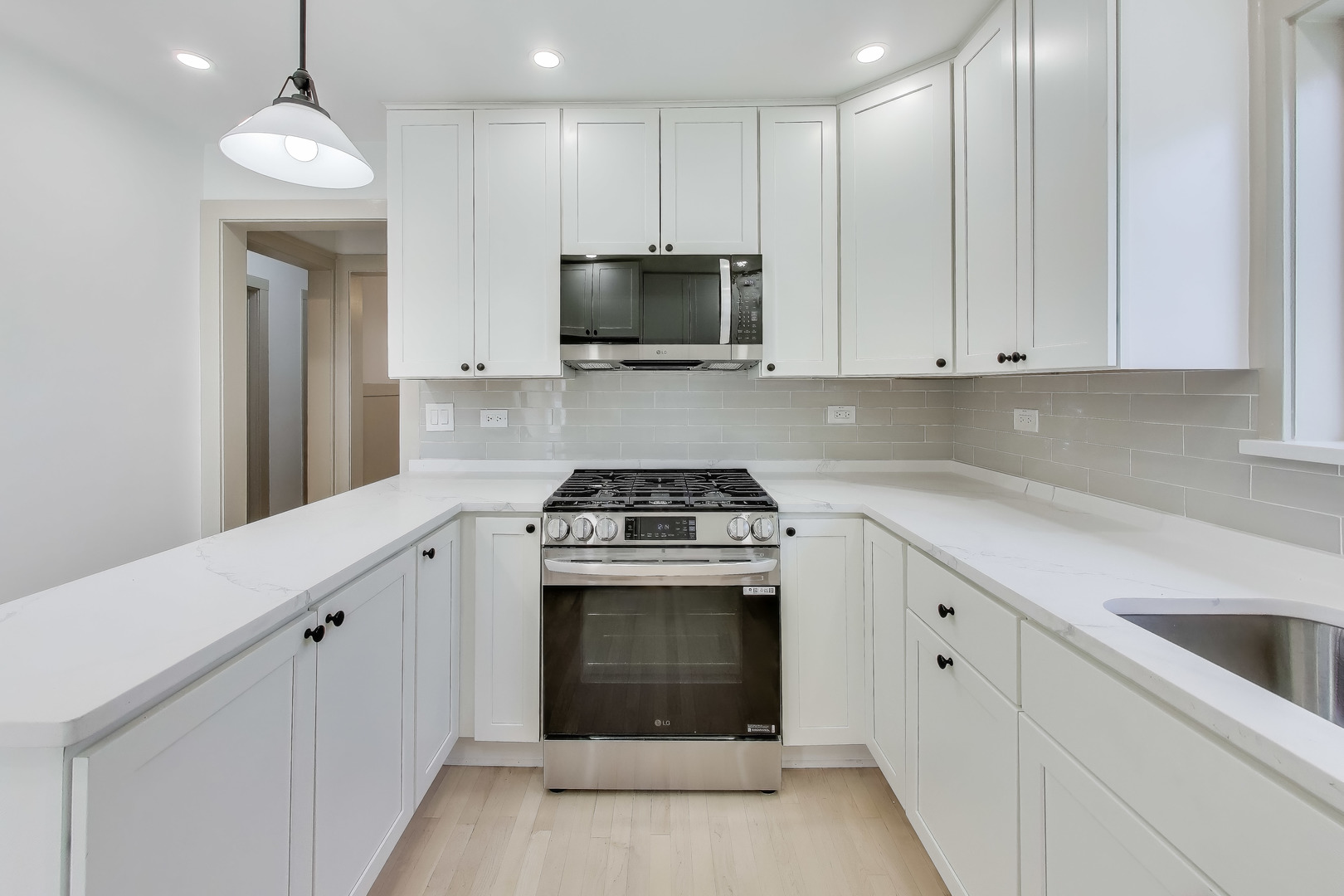 6828 29th Place, Berwyn, IL 60402