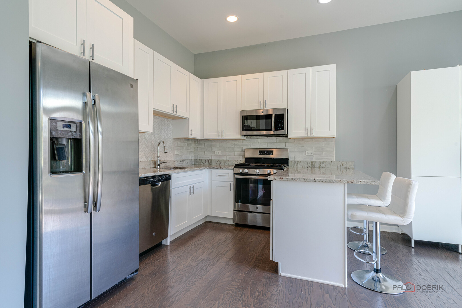 2366 N Newberry Lane, Palatine, IL 60074