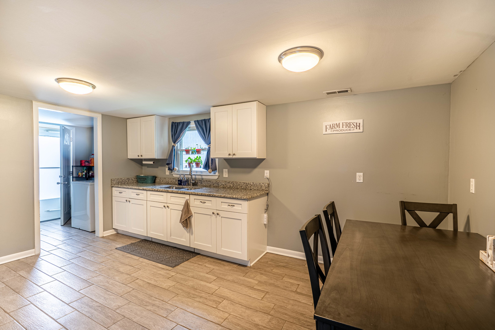 846 W Kent Avenue, Crete, IL 60417
