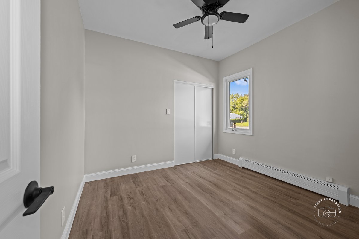 1550 W Highland Avenue, Elgin, IL 60123