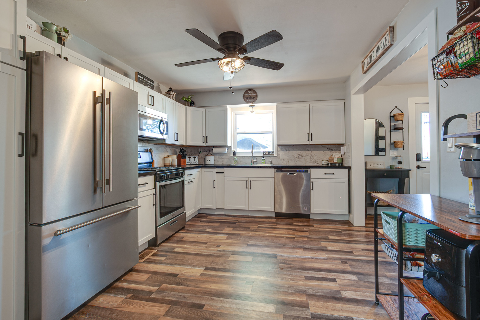 1120 Fulton Avenue, Winthrop Harbor, IL 60096