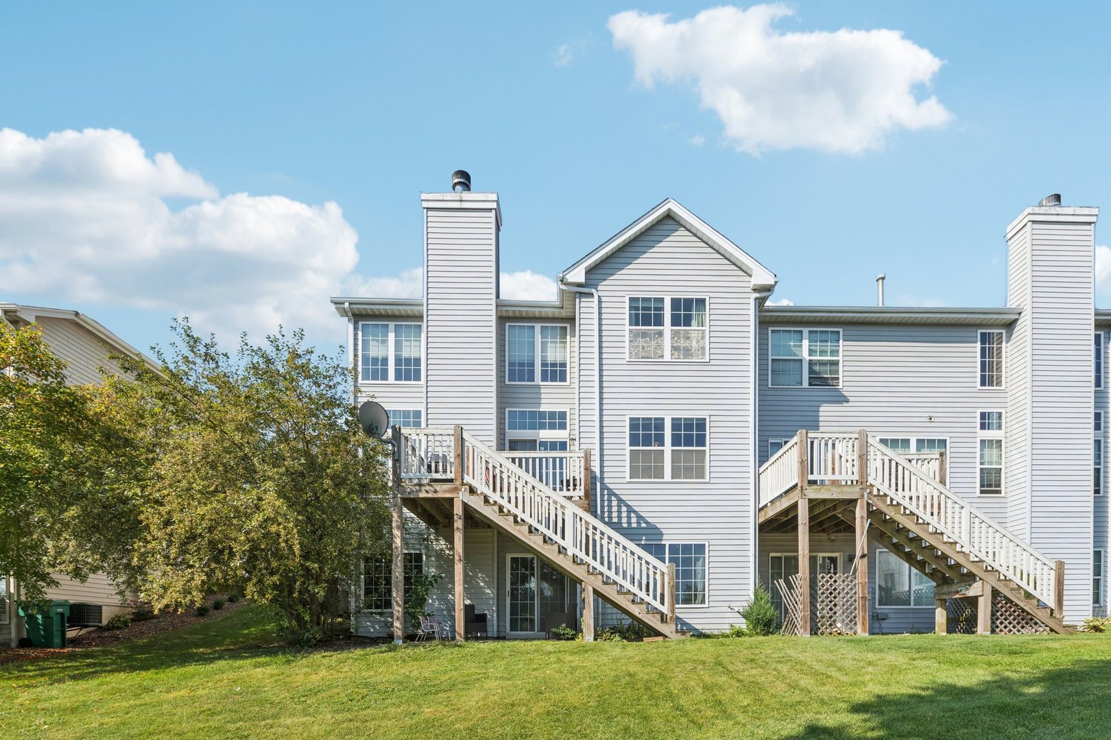 545 Blue Springs Drive, Fox Lake, IL 60020