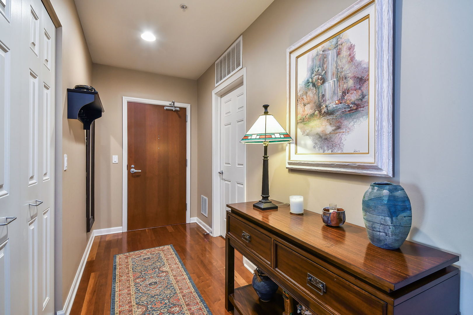 255 E Liberty Drive #302, Wheaton, IL 60187