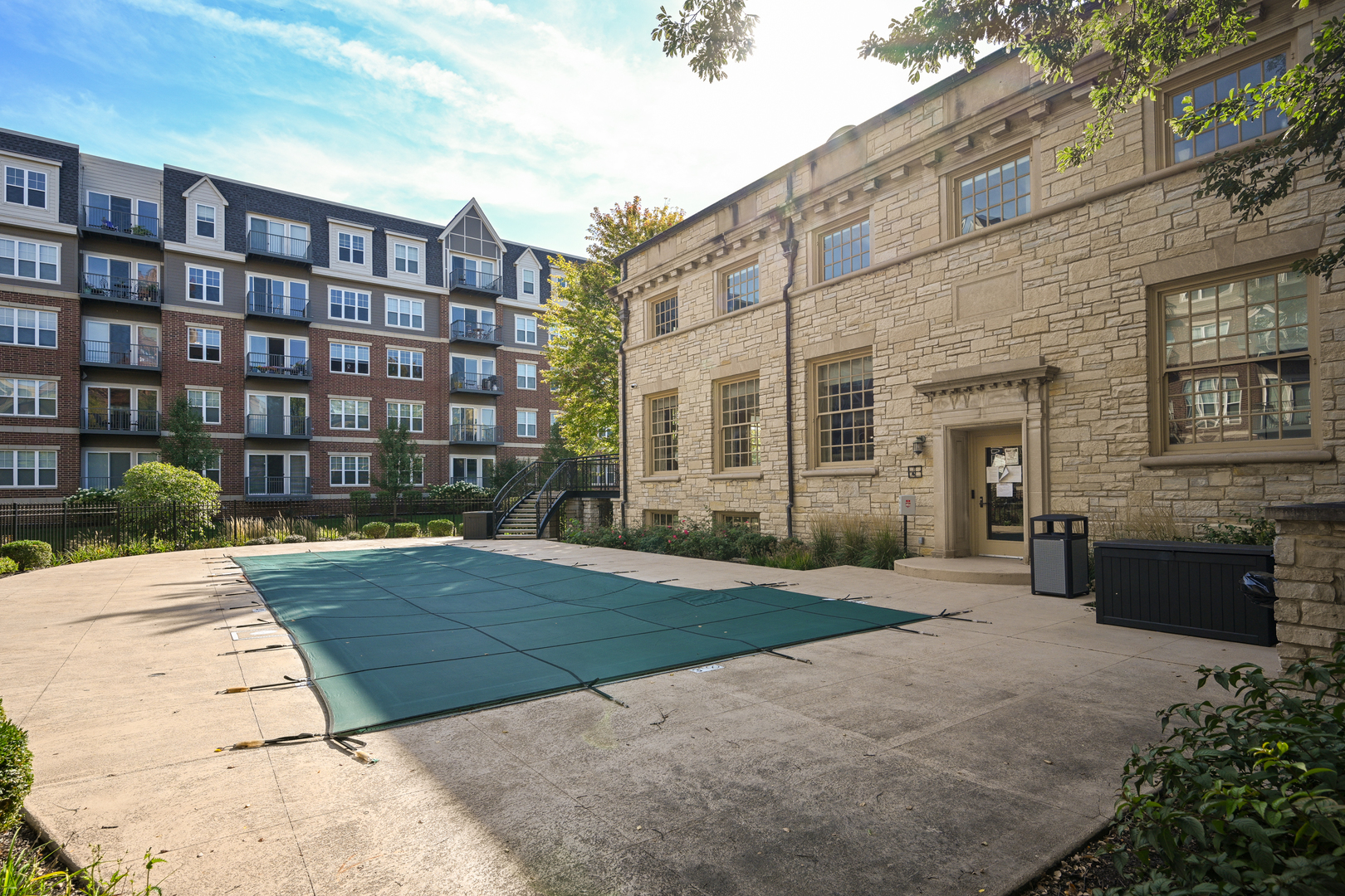 255 E Liberty Drive #302, Wheaton, IL 60187