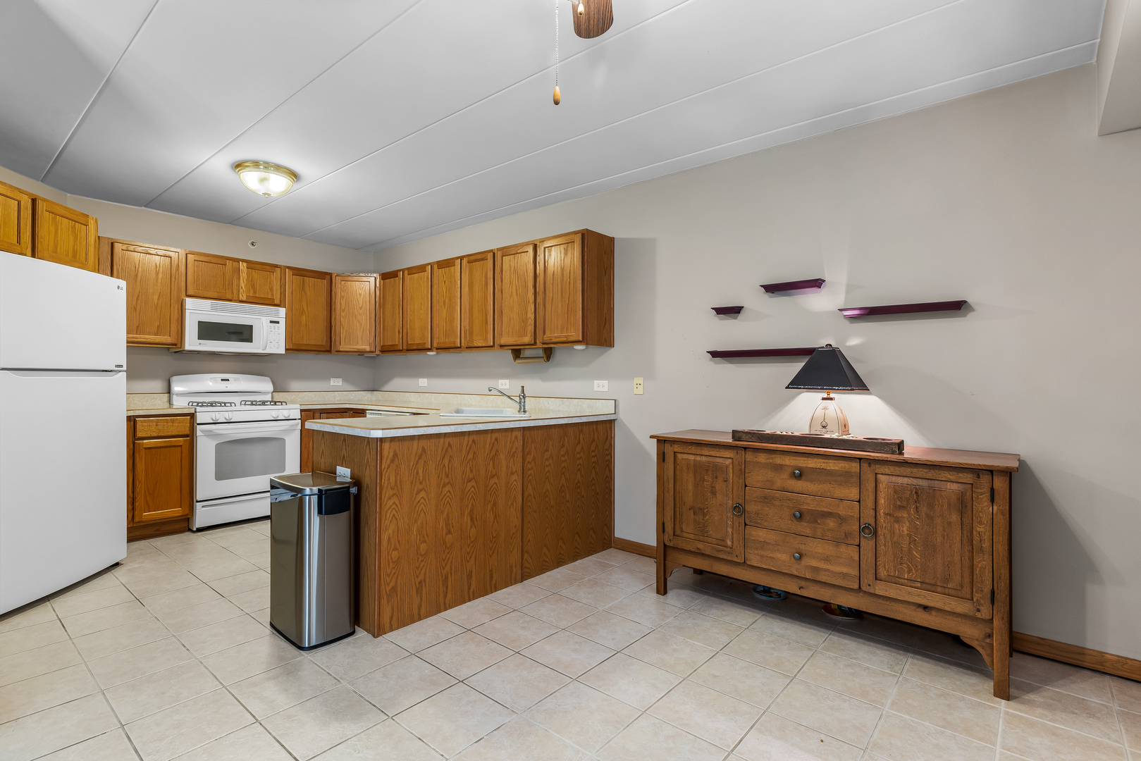 6820 W Winding Trail #101, Oak Forest, IL 60452