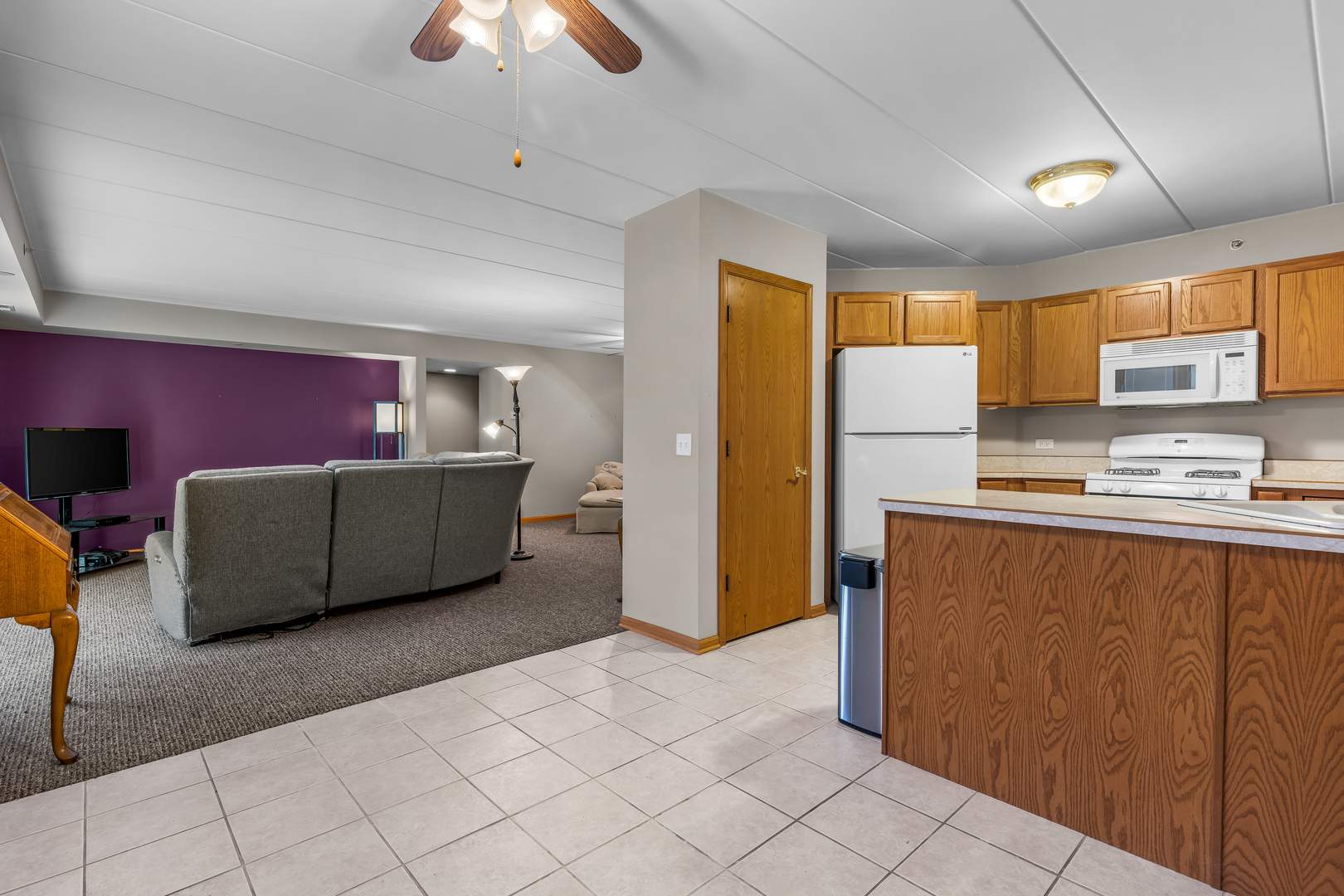 6820 W Winding Trail #101, Oak Forest, IL 60452