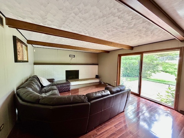 1239 E Carpenter Drive, Palatine, IL 60074