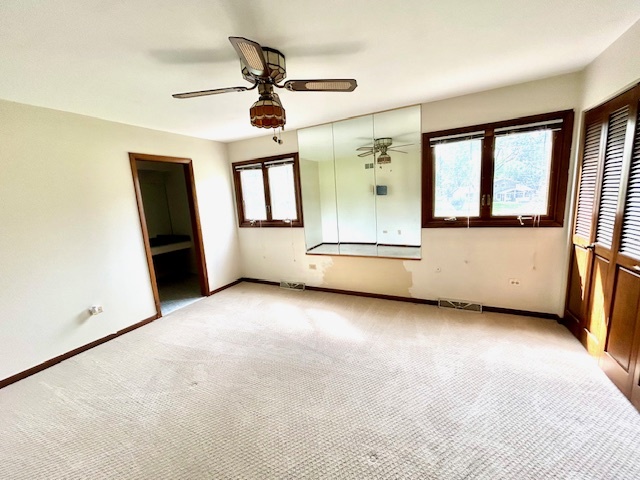 1239 E Carpenter Drive, Palatine, IL 60074