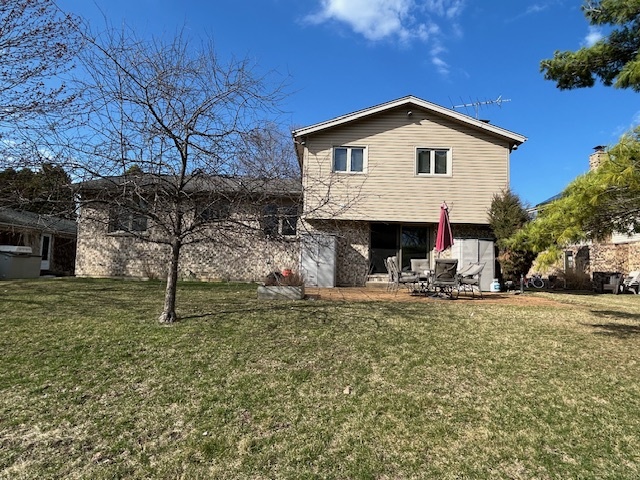 1239 E Carpenter Drive, Palatine, IL 60074