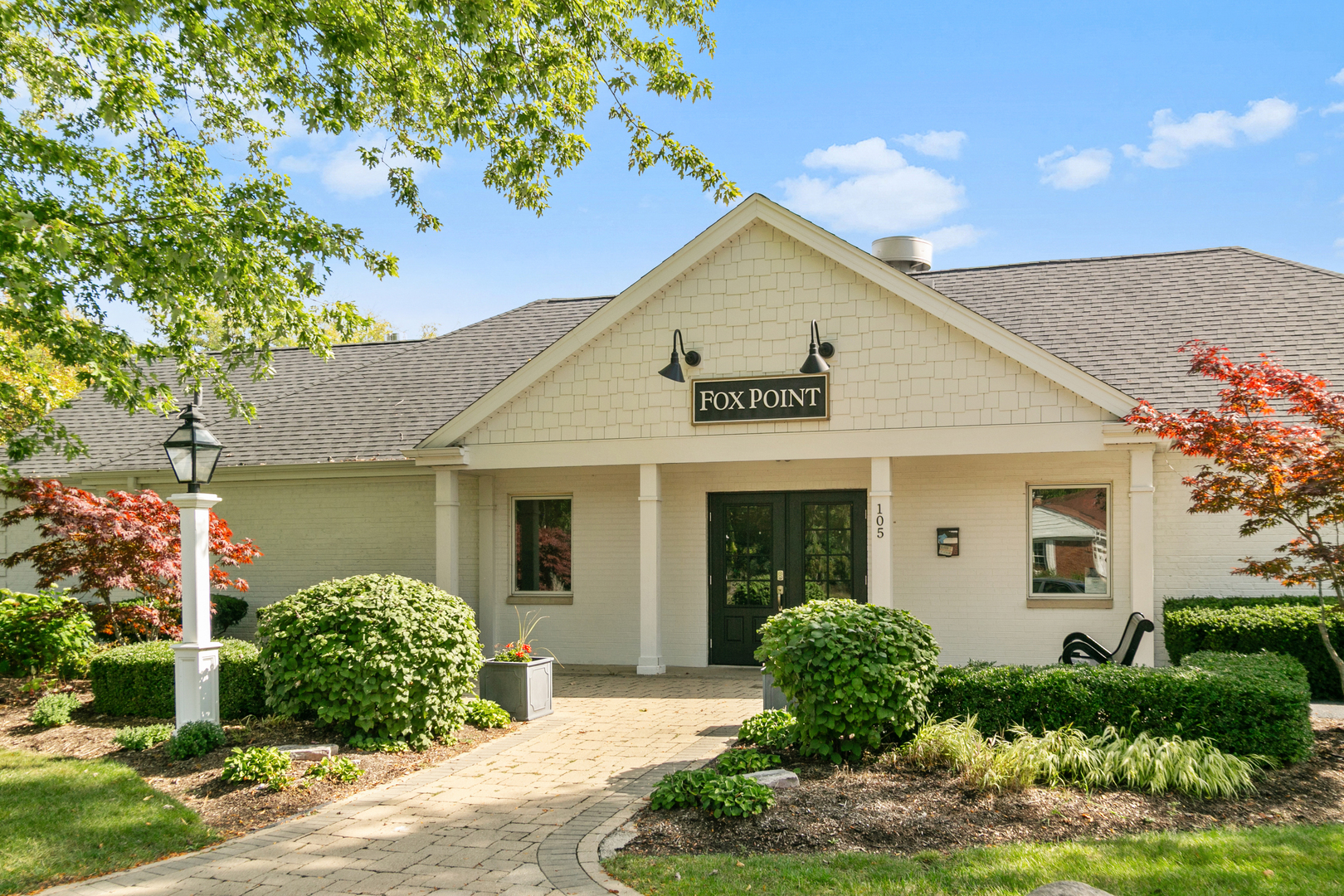 185 Cold Spring Road, Barrington, IL 60010