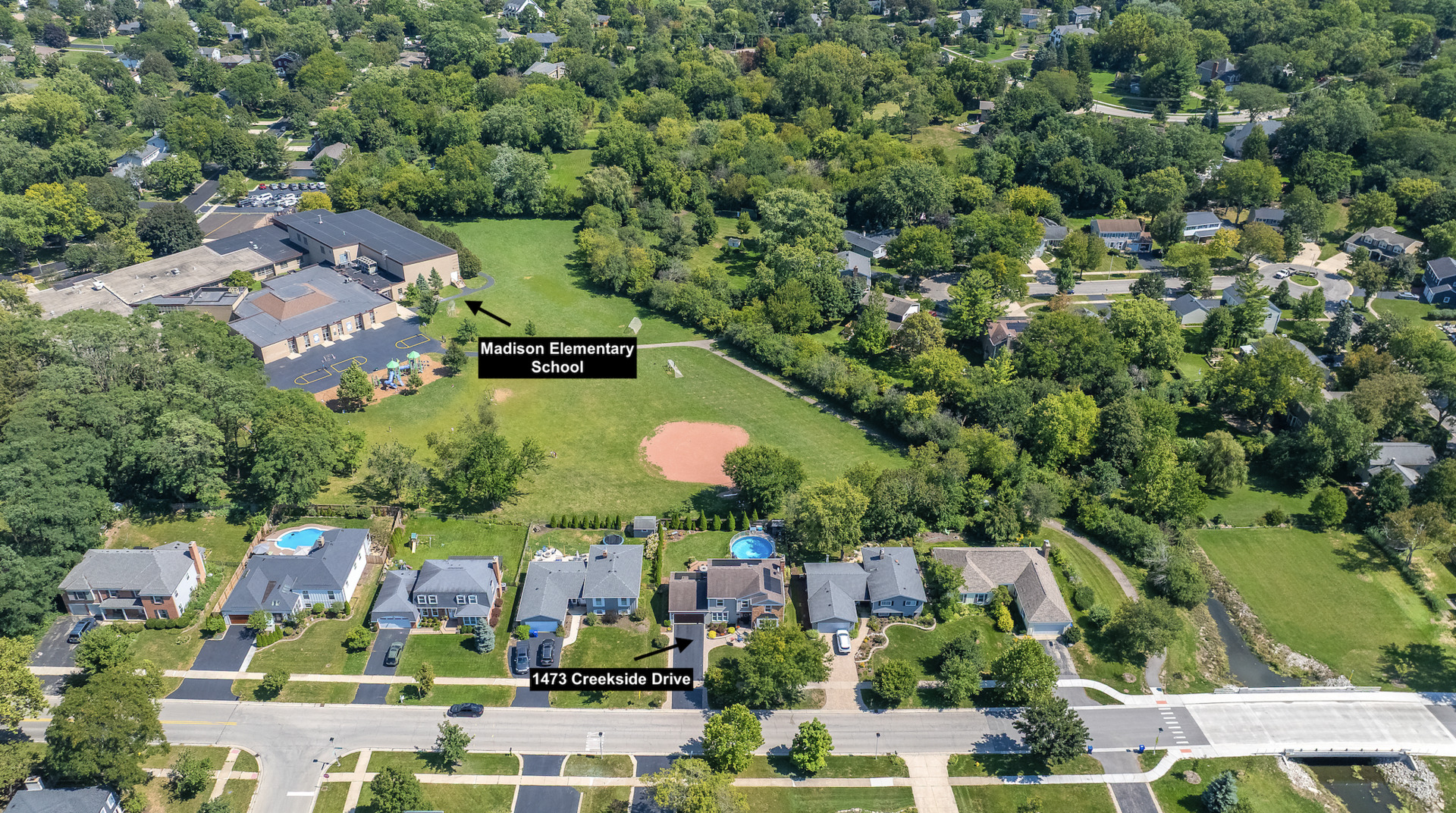 1473 Creekside Drive, Wheaton, IL 60189