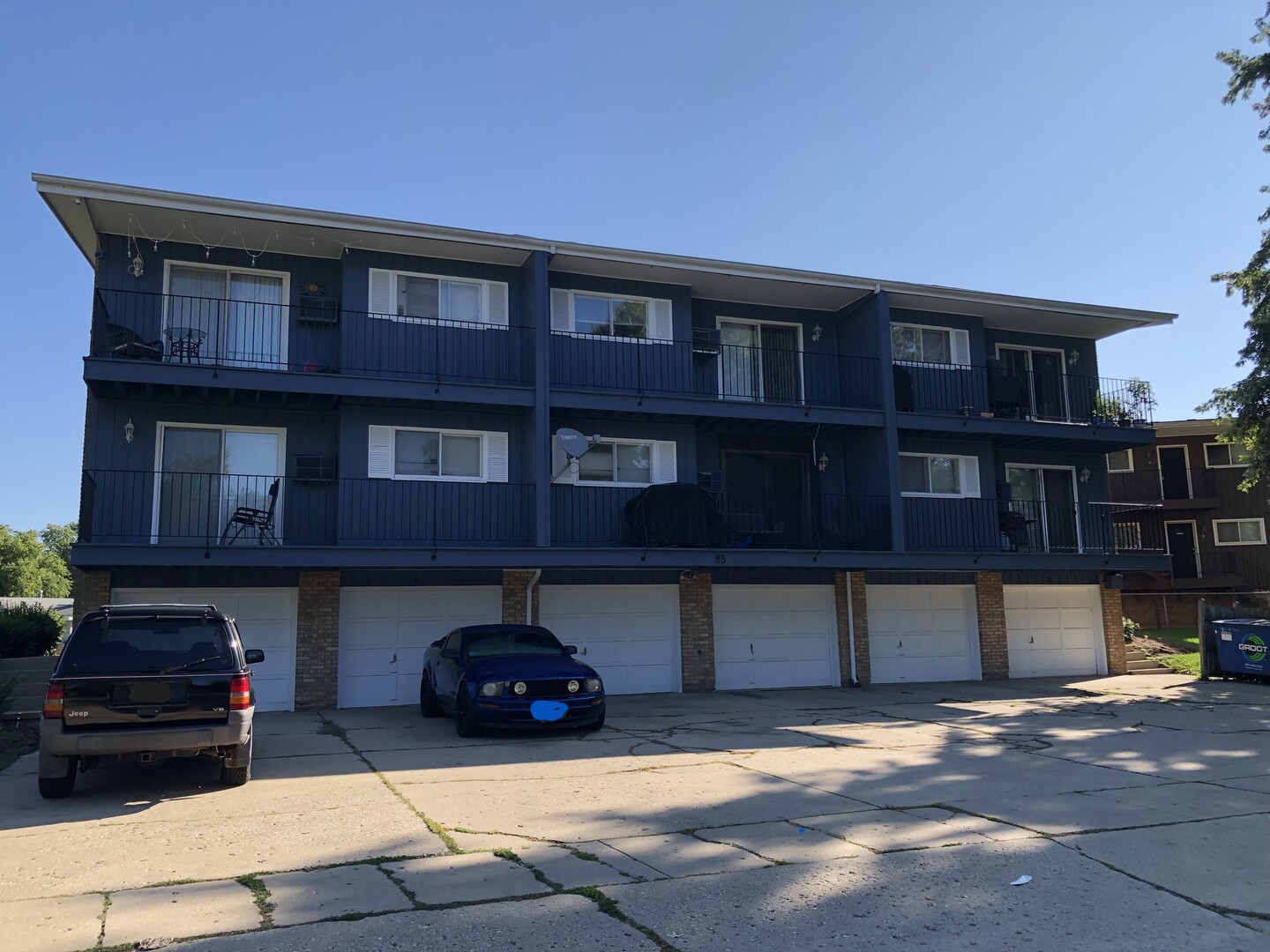 85 N Lyle Avenue #5, Elgin, IL 60123