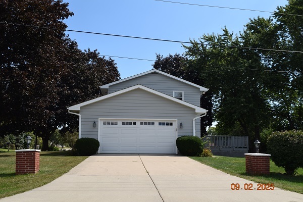 12609 W Paddock Avenue, Beach Park, IL 60087