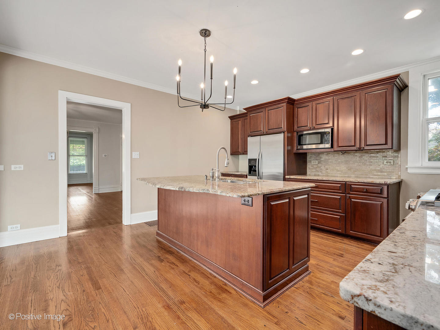 315 N Gary Avenue, Wheaton, IL 60187